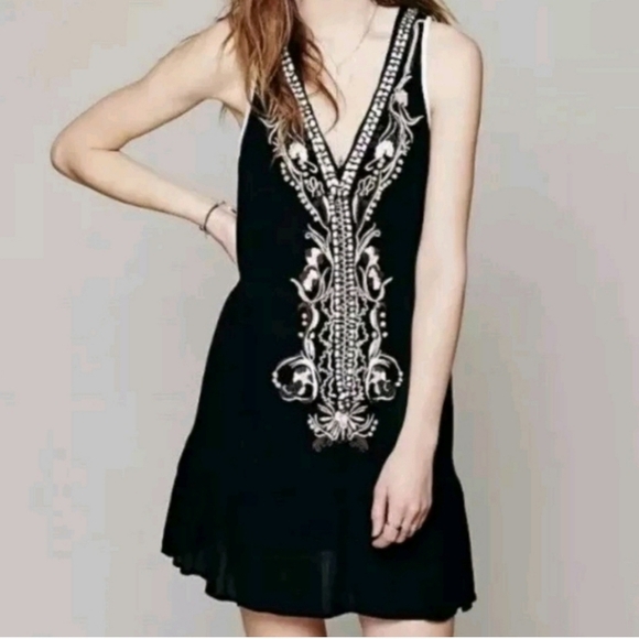 Free People Dresses & Skirts - Free people crazy for love beaded tassel v-neck dress